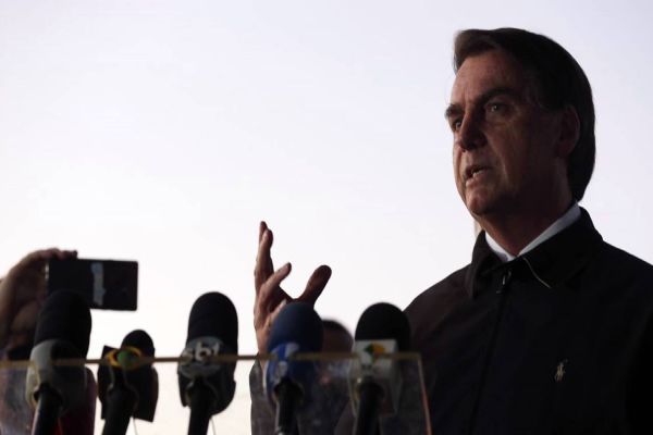 Bolsonaro defende privatizações e responsabilidade fiscal do Estado