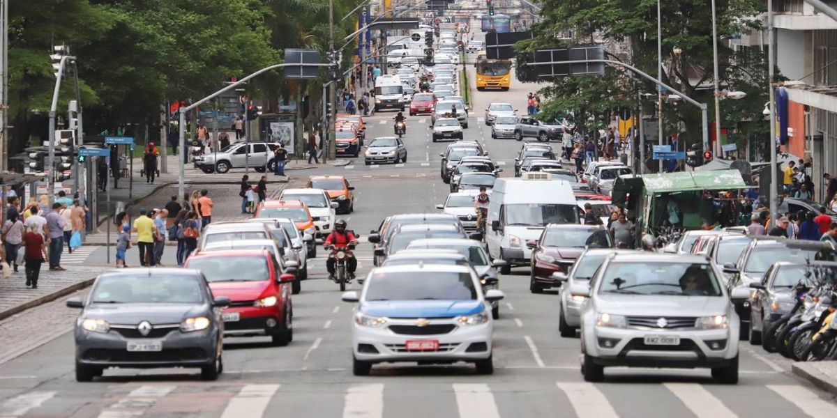 Mais de 22 mil condutores do Paraná já renovaram a CNH de forma automática e gratuita