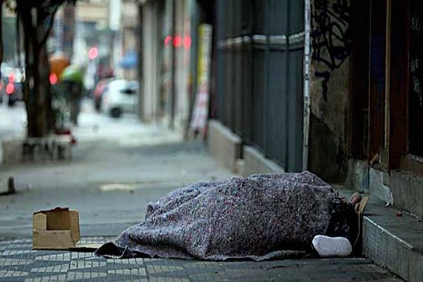 Ação da Seaso oferece abrigo para moradores de rua
