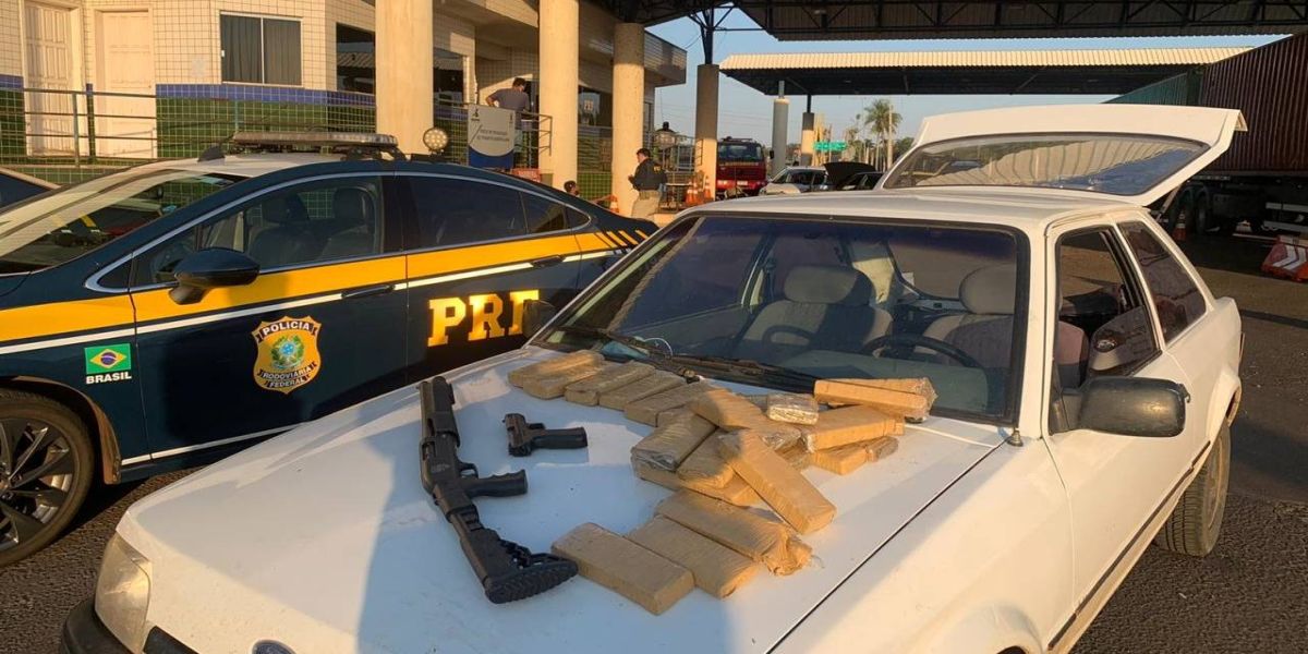 PRF apreende armas de fogo e maconha em Guaíra