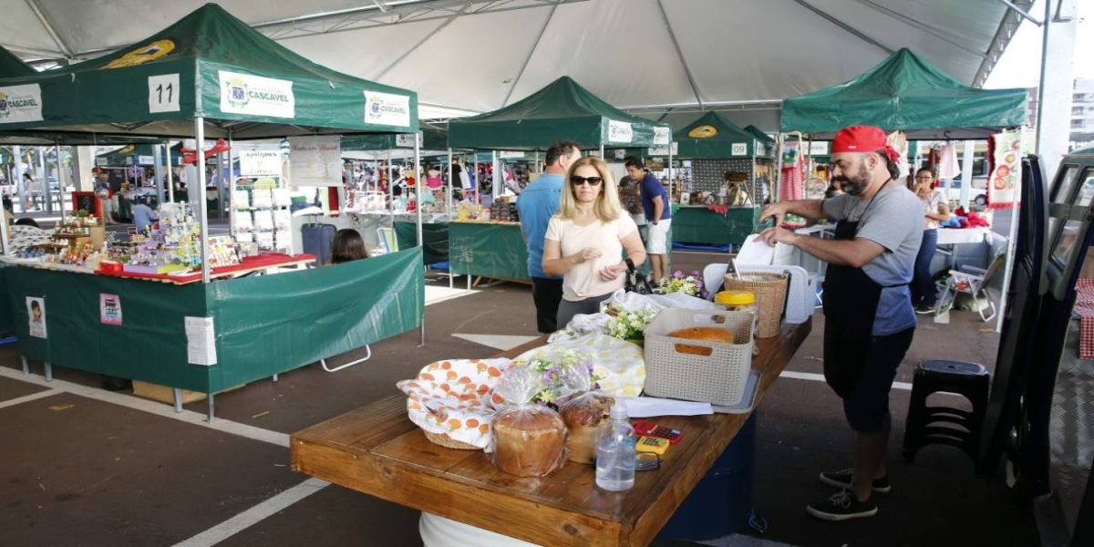 Feira do Produtor retorna aos domingos