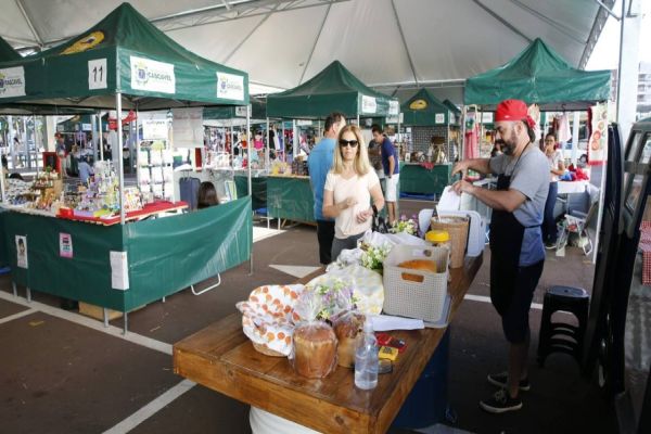 Feira do Produtor retorna aos domingos