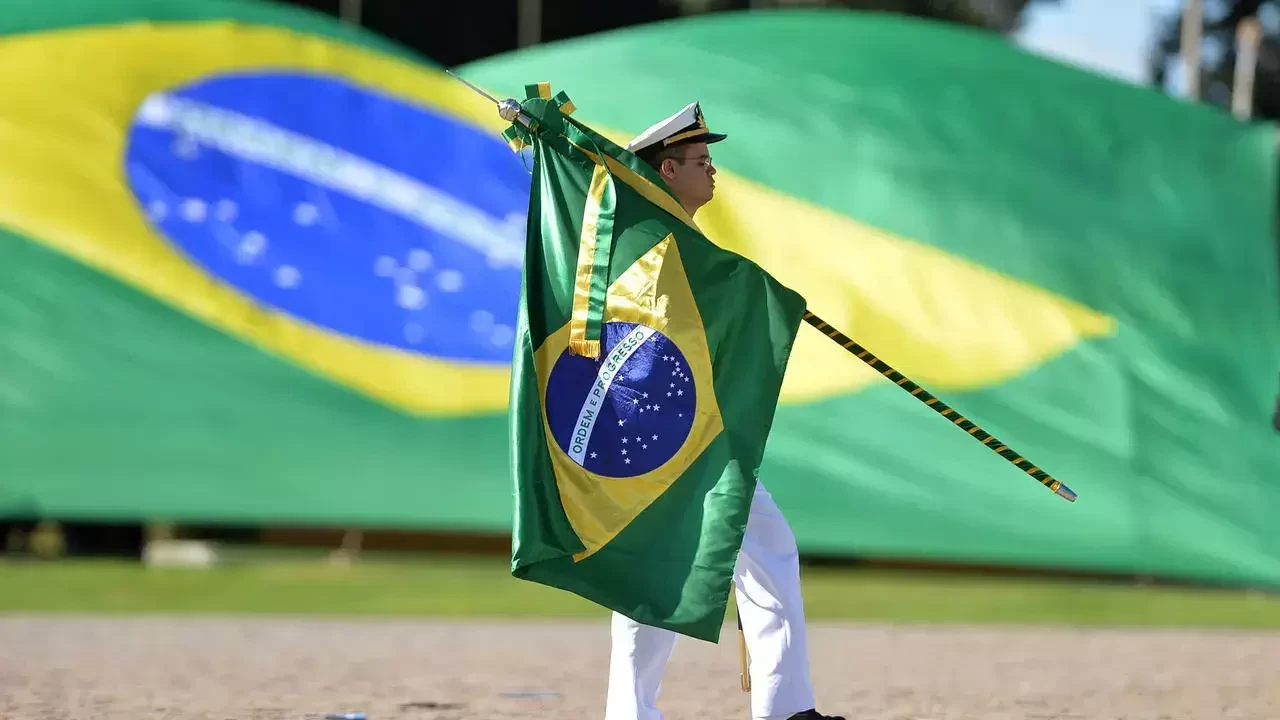 Foto relacionada a notícia: Em prol do patriotismo, Dia da Independência terá caminhada e ação nas redes sociais
