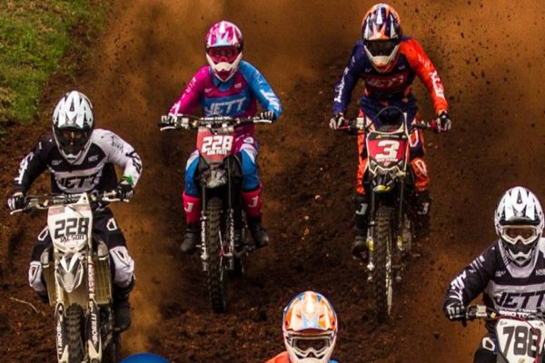 Federação Paranaense de Motociclismo planeja retomada de campeonatos para o segundo semestre