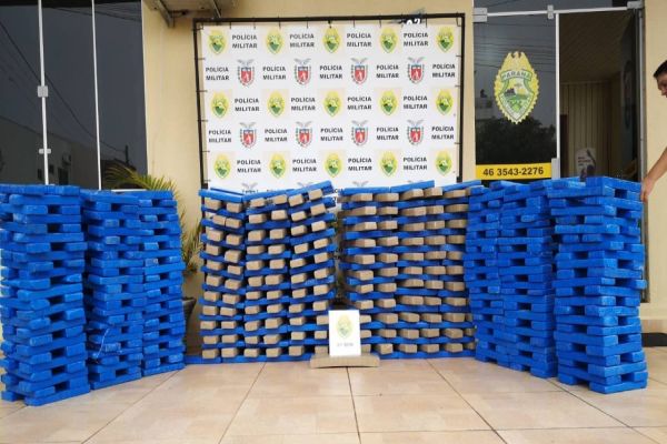 Policia Militar apreende mais de 600 kg de maconha em Realeza