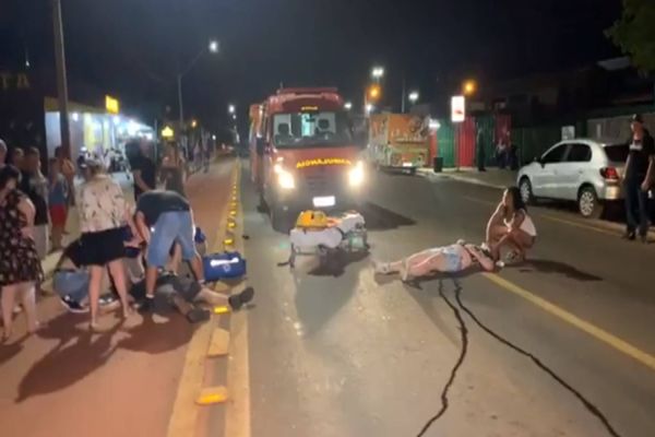Duas pessoas ficam em estado grave após atropelamento por moto no Bairro Santa Cruz
