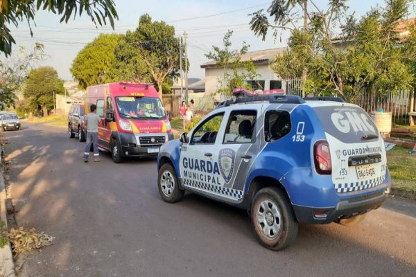 Imagem referente a notícia: GM salva vida de criança de um ano após afogamento no Bairro Clarito