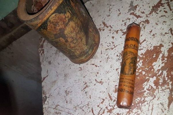 Idosa encontra dinamites antigas ao limpar porão de casa, em Ponta Grossa
