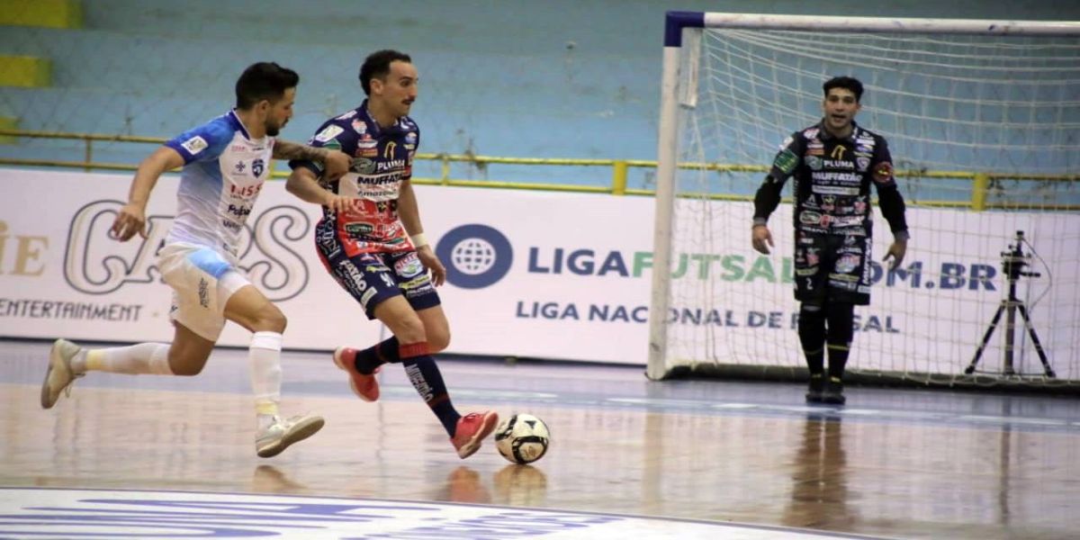 Em duelo paranaense, Cascavel goleia Foz na Liga Nacional de Futsal