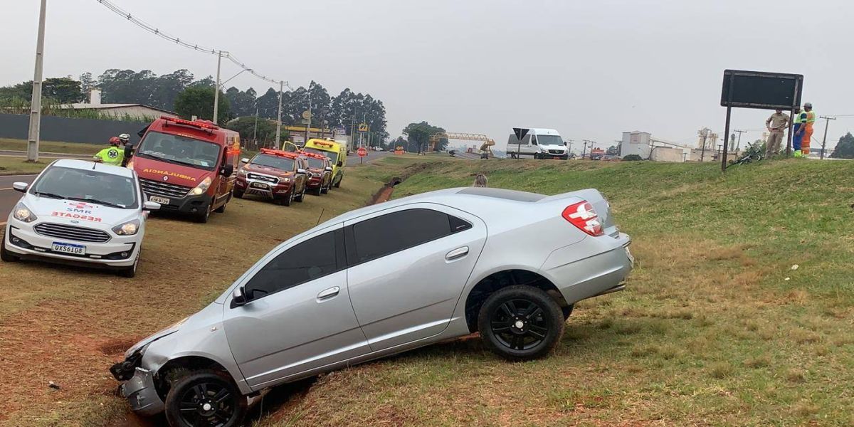 Ciclista fica em estado grave após ser atropelada na BR-277 em Cascavel