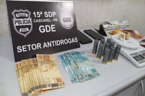 Homem é preso por tráfico e posse ilegal de munição no Bairro Santa Cruz