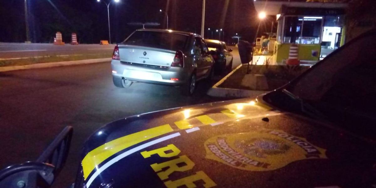 PRF apreende veículo com mais de R$ 230.000,00 em débitos na BR-277