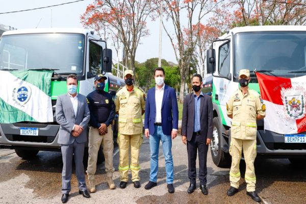 Paraná reforça equipe dos bombeiros contra incêndios no Pantanal