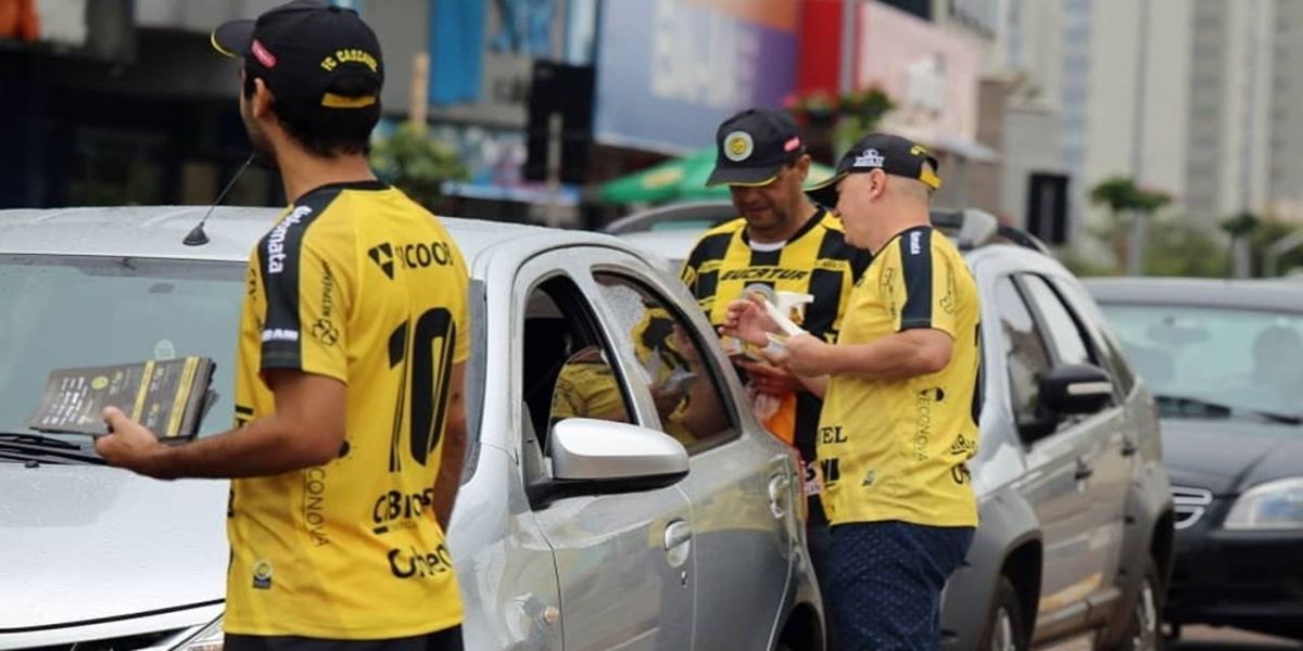 FC Cascavel convida a torcida para mais um adesivaço neste sábado (19)
