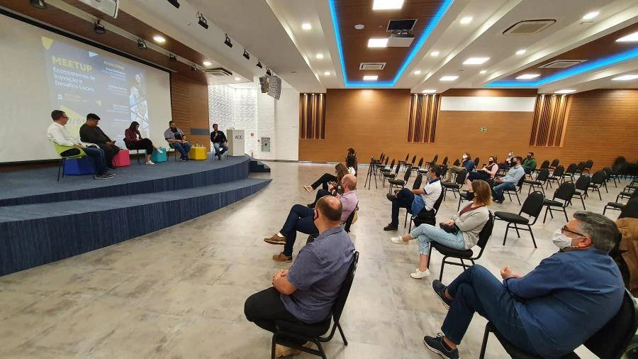 Foto relacionada a notícia: Feras da inovação compartilham experiências em meetup