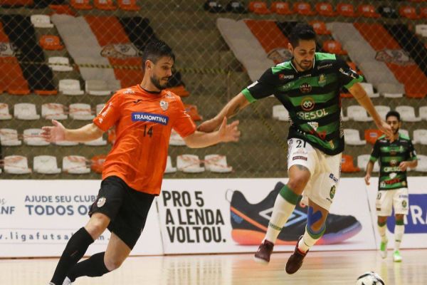 Nove dias depois, Marreco e Carlos Barbosa se reencontram pela LNF