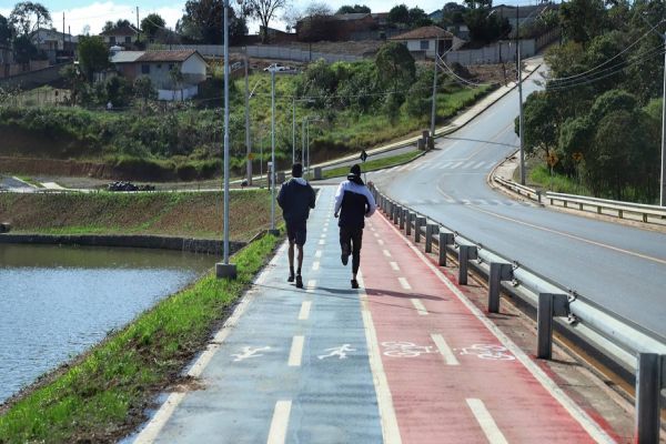 Homens também sofrem: o silêncio perigoso sobre a saúde mental masculina