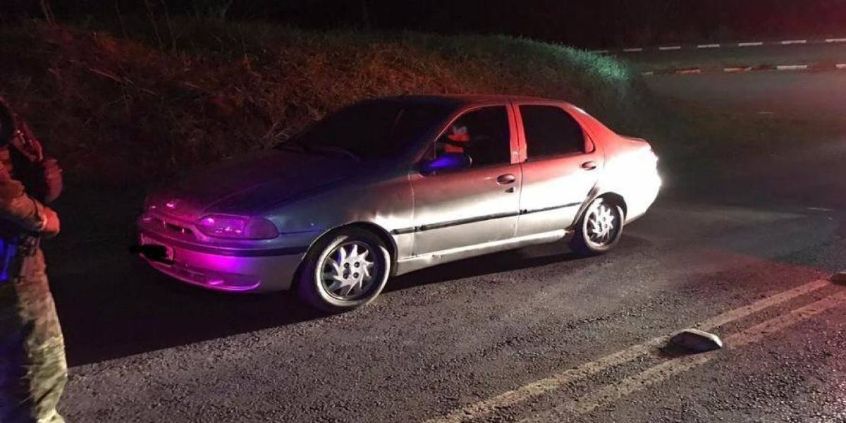 Homem é preso por contrabando com 3.600 unidades de essência de narguilé em Foz do Iguaçu