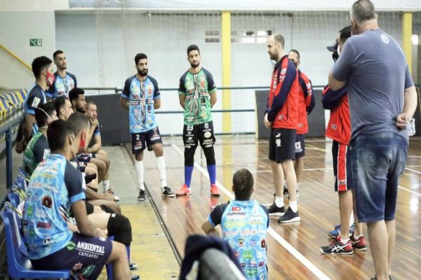 Cascavel Futsal realiza treino preparativo para confronto diante o São José dos Pinhais