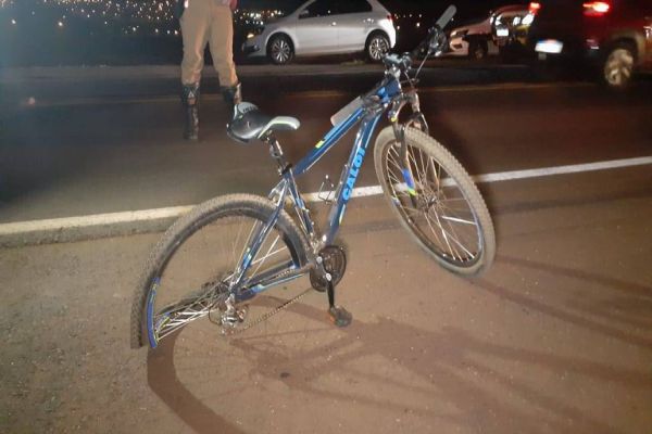 Ciclistas são atropeladas por carro na PR-486 no Loteamento Mirante