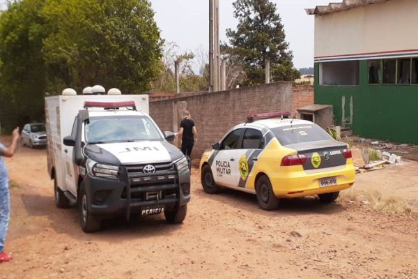 Imagem referente a notícia: Homem é encontrado morto em barracão abandonado no Bairro Brasmadeira