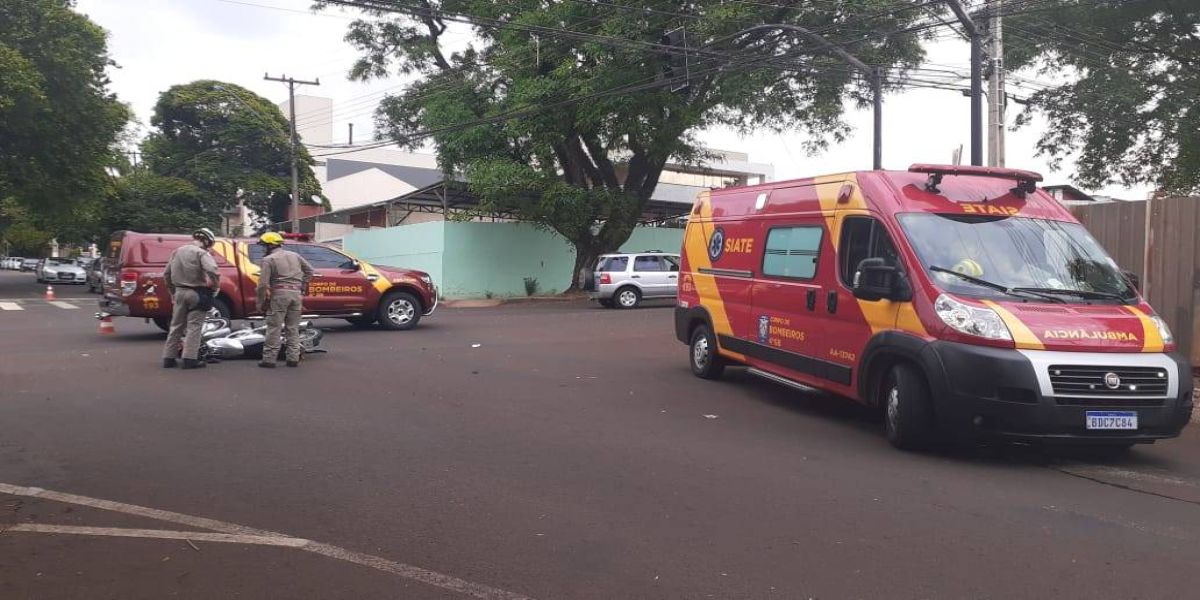 Motociclista fica em estado grave após colisão de trânsito na Rua Castro Alves