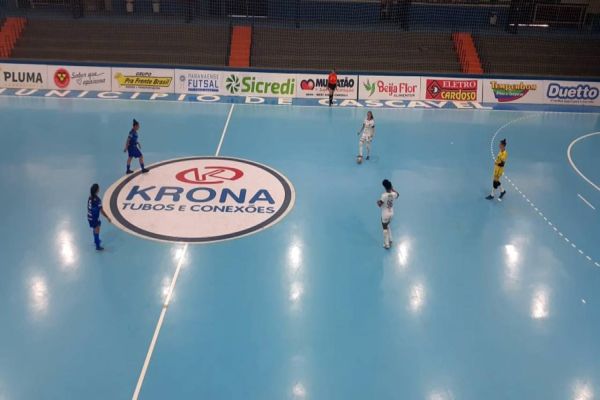 Stein Cascavel Futsal vence o Foz Cataratas de virada no Ginásio da Neva