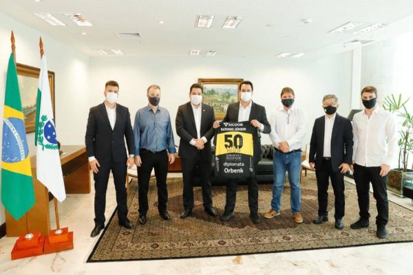 FC Cascavel já comercializou mais de 100 mil mantos aurinegros em três anos