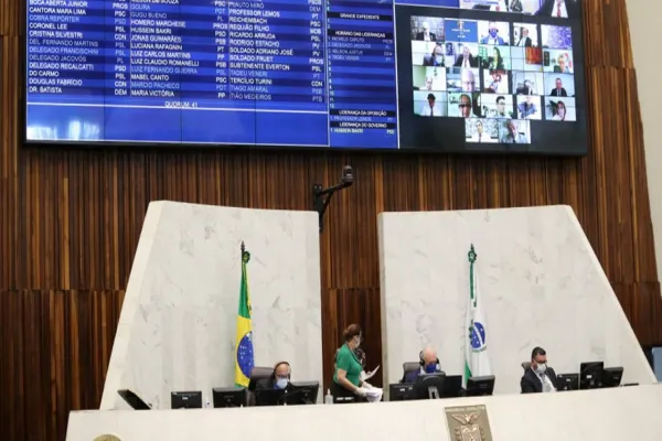 Foto relacionada a notícia: Aprovado projeto que prevê prazo de validade indeterminado para laudo de comprovação do autismo