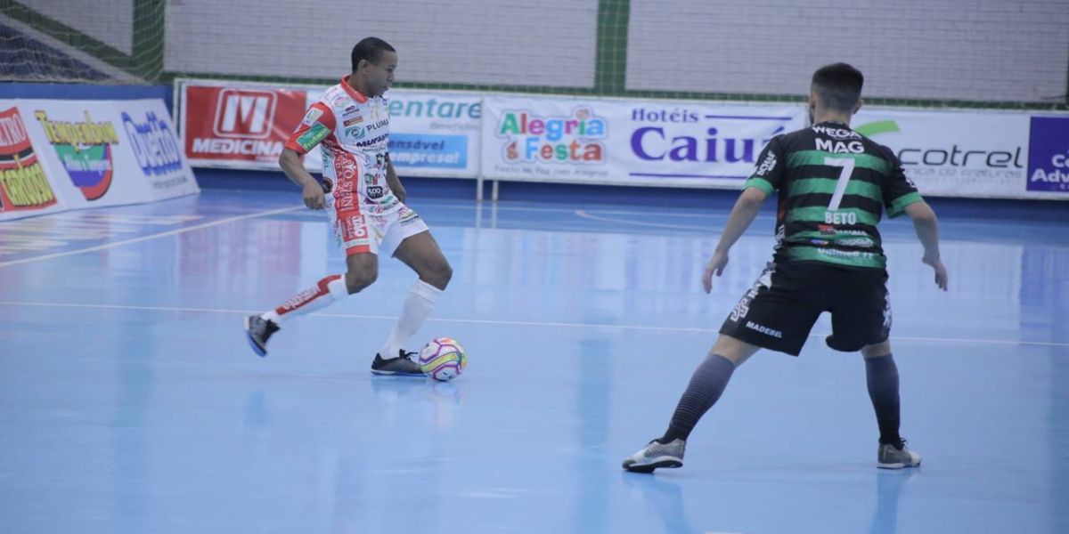 Cascavel Futsal vence o Marreco e garante o primeiro lugar no grupo A do estadual