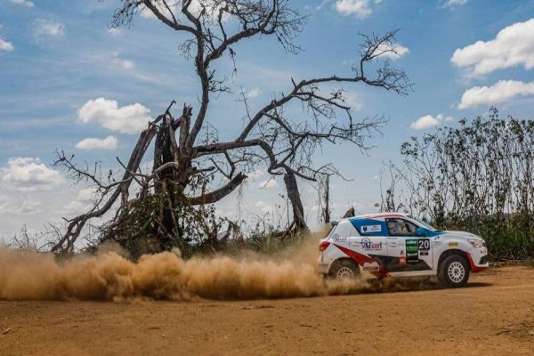 Cristiano Rocha e Anderson Geraldi se consagram campeões da Mitsubishi Cup 2020