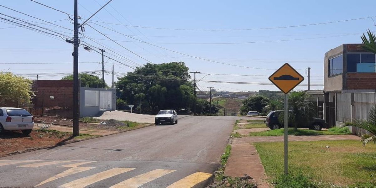 Transitar ira realizar reunião com moradores da Rua Universitária em busca de melhorias na via