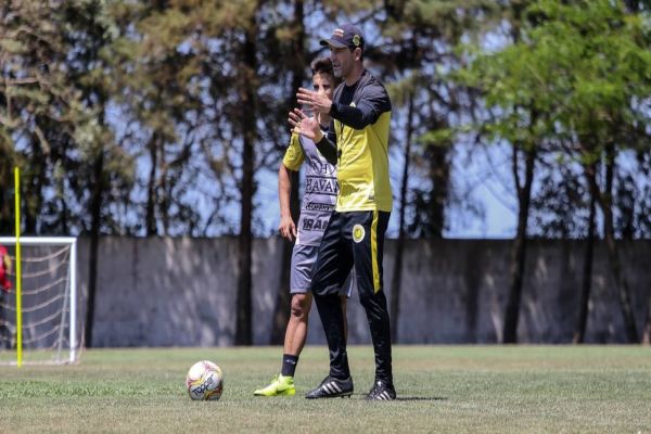 FC Cascavel enfrenta Portuguesa na primeira partida do returno do Brasileirão Série D