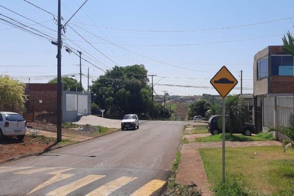 Transitar ira realizar reunião com moradores da Rua Universitária em busca de melhorias na via