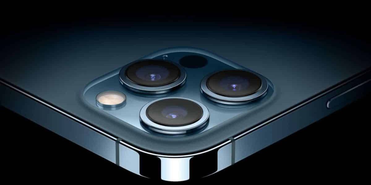 Procon pede explicações à Apple sobre venda de iPhone 12 sem carregador