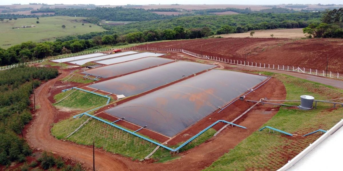 Inaugurada no Paraná primeira geradora que une biogás e sistema fotovoltaico