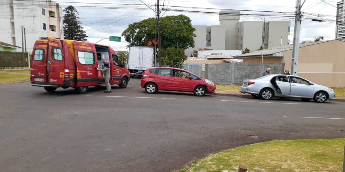 Colisão  de trânsito mobiliza equipe do Siate na Região do Bairro Coqueiral