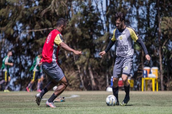 FC Cascavel enfrenta o Mirassol fora de casa em jogo que pode encaminhar classificação