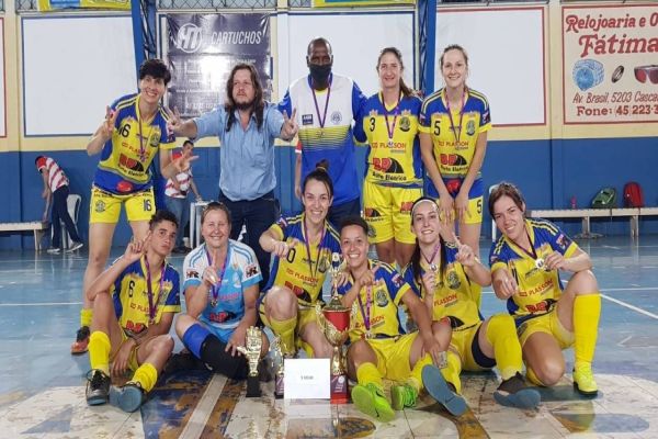 AABB Toledo/Nina Calçados levanta o caneco da Copa Pró Saúde