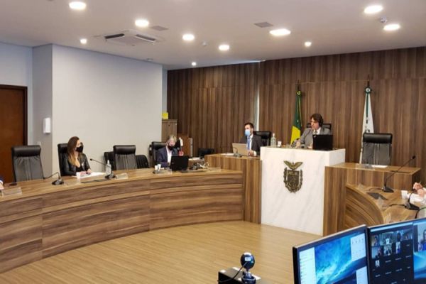 Cartorários relatam dificuldades do setor em Comissão que analisa propostas de modificar taxas