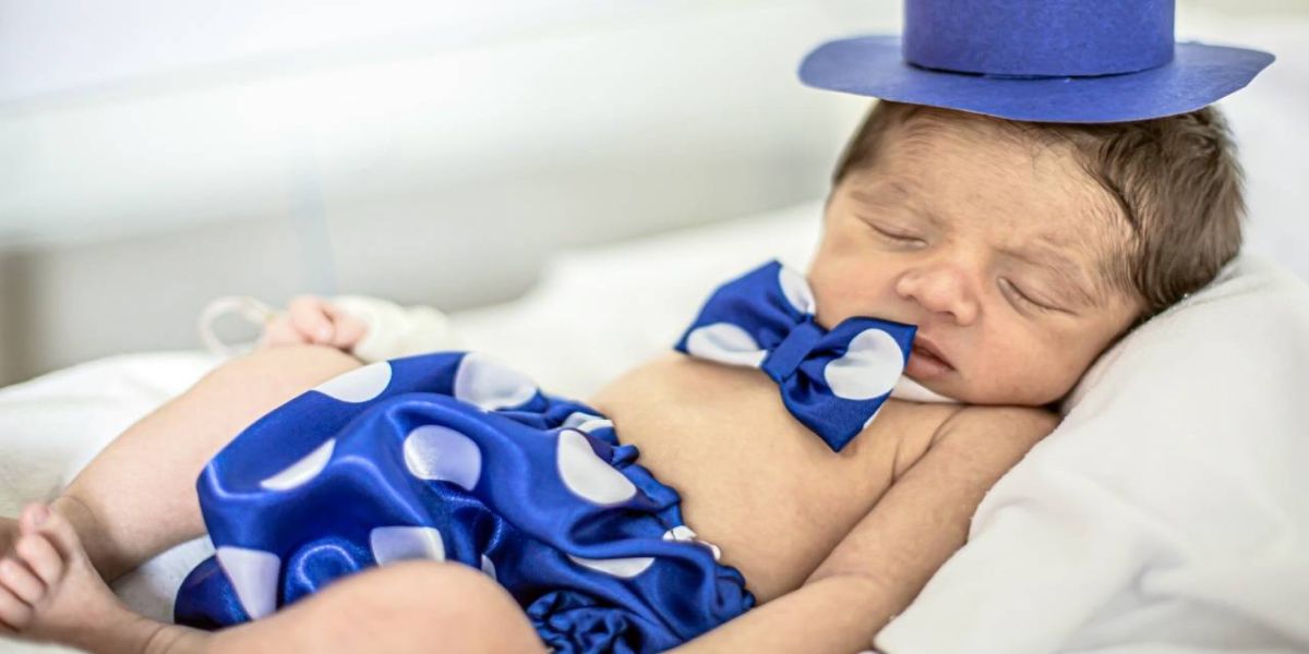 Novembro roxo: prematuros internados no Huop ganham roupas personalizadas e sessão de fotos
