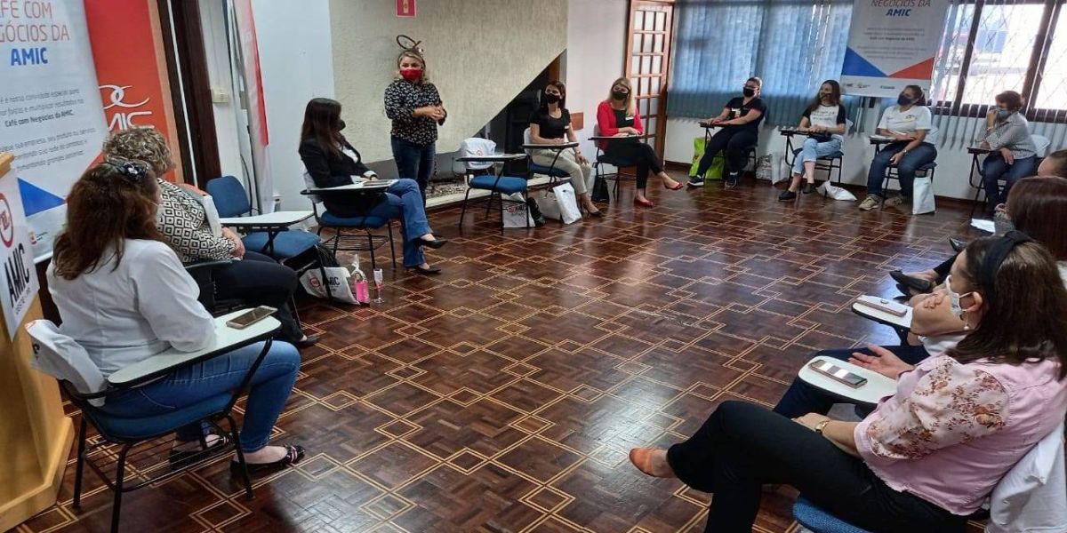 Semana da Mulher e do Jovem Empreendedores foi marcada pela troca de experiências e conhecimento