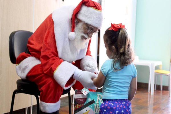 “Jornada do Noel” vai levar a magia do Natal para crianças carentes de Cascavel