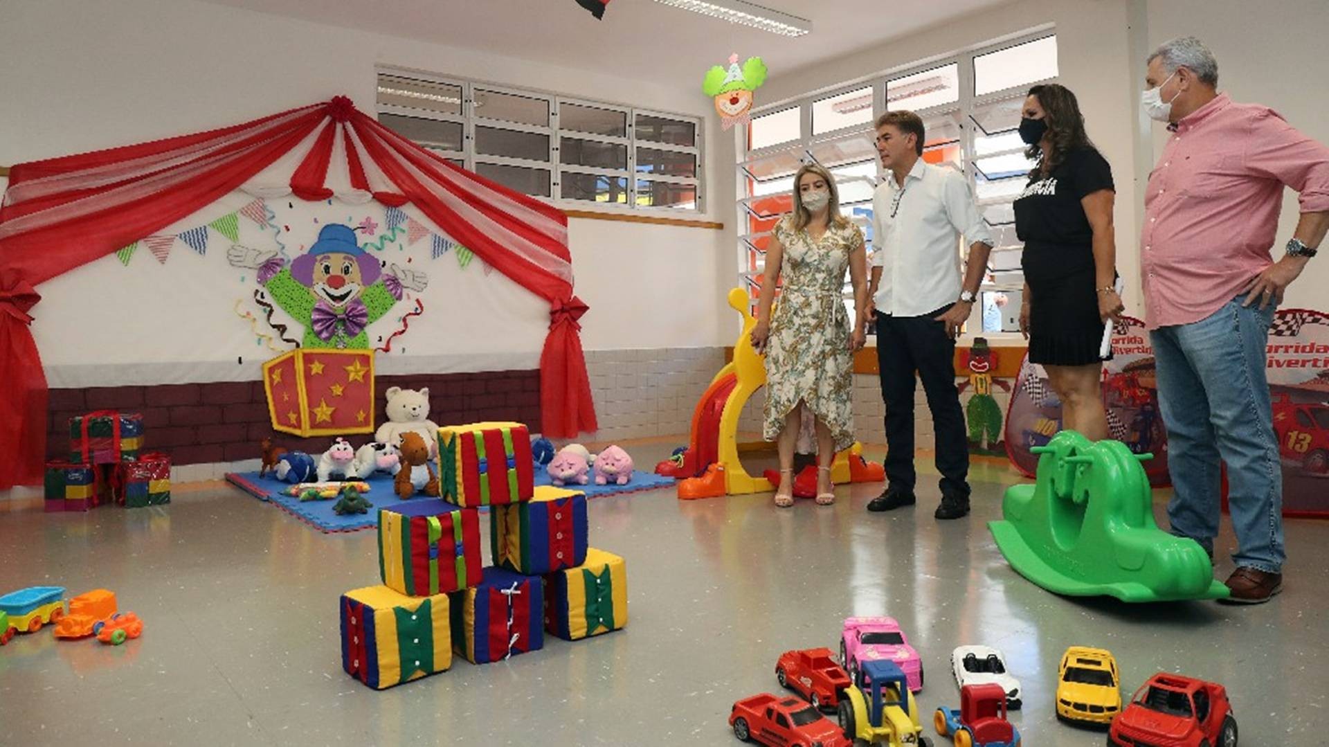 Escola da Transparência é inaugurada e Paranhos já anuncia 2ª unidade
