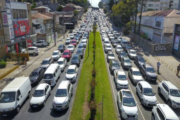 Prazo para pagar o IPVA com créditos do Nota Paraná vai até segunda (30)