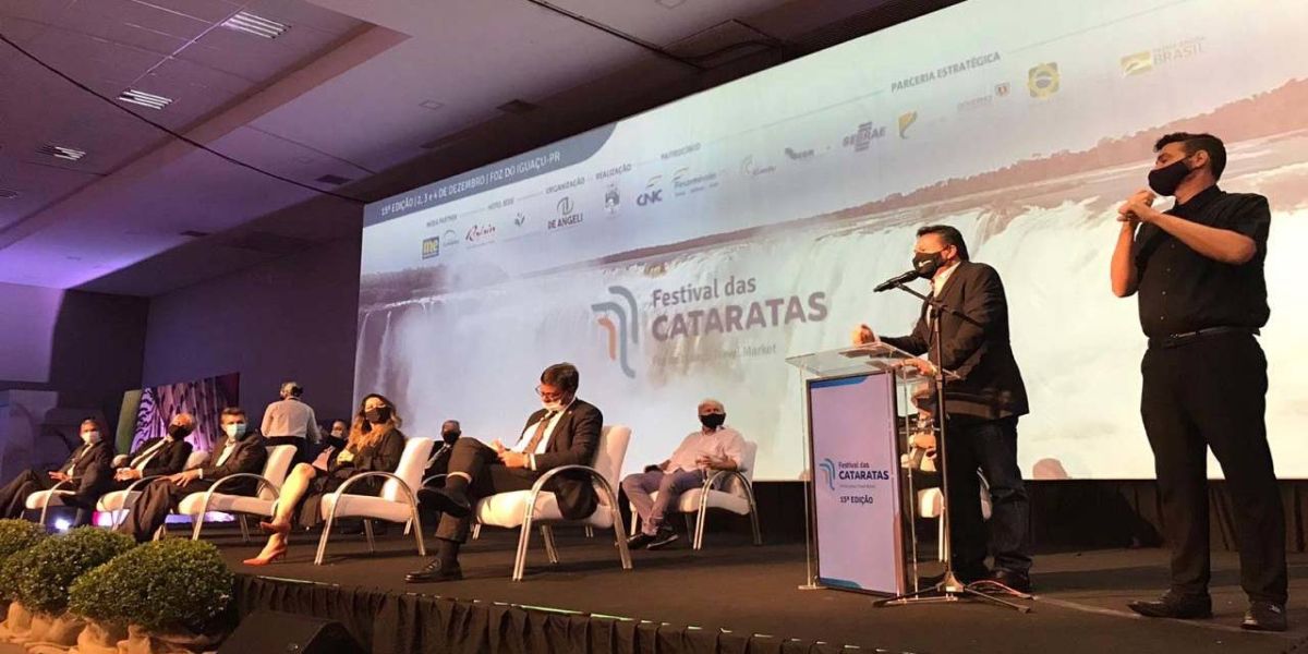 Turismo de natureza é o foco para a retomada do setor no Paraná