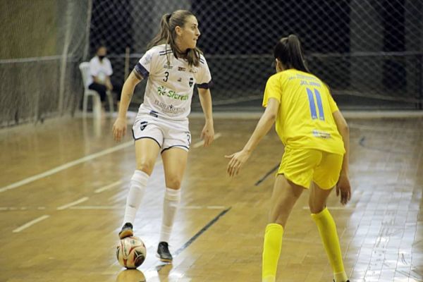 Stein Cascavel Futsal avança para semifinal da Liga Nacional de Futsal Feminino