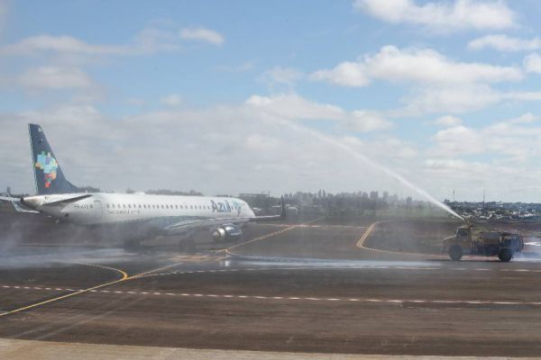 Passageiros aprovam a modernidade do novo terminal do aeroporto