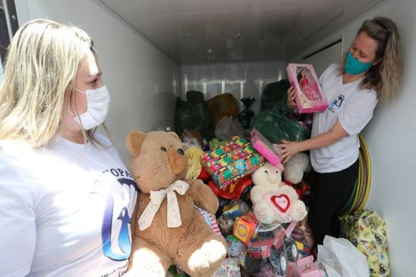 Provopar recebe doação de 1,8 mil brinquedos que levarão alegria a centenas de crianças
