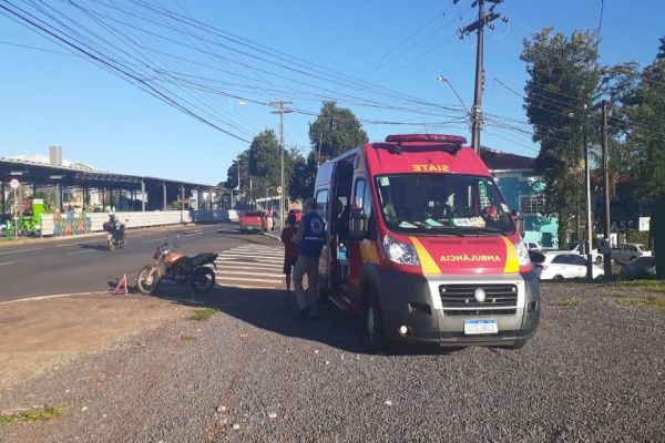 Motociclista fica ferido em colisão de trânsito em Cascavel